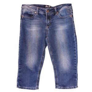 Seven7 Distressed Stretch Blue Jean Capris Size 10 Casual Spring Summer Beach